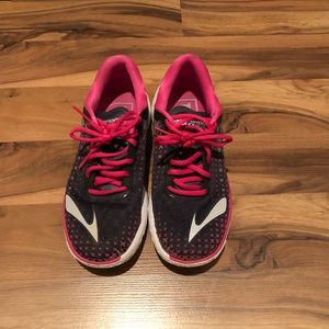 Brooks Pure Flow Sneakers